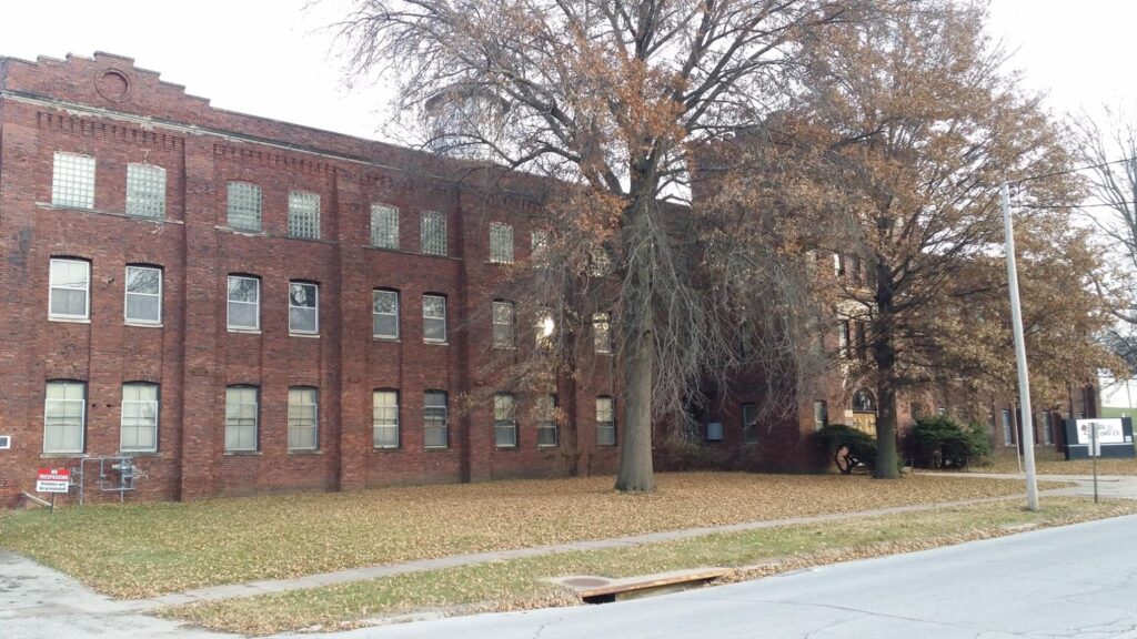 Endangered: Thomas D. Murphy Co., Red Oak