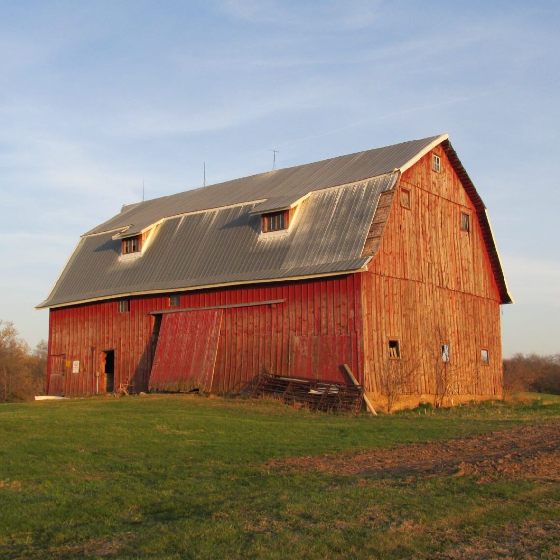 Bickett-Rate Memorial Preserve Barn Exterior